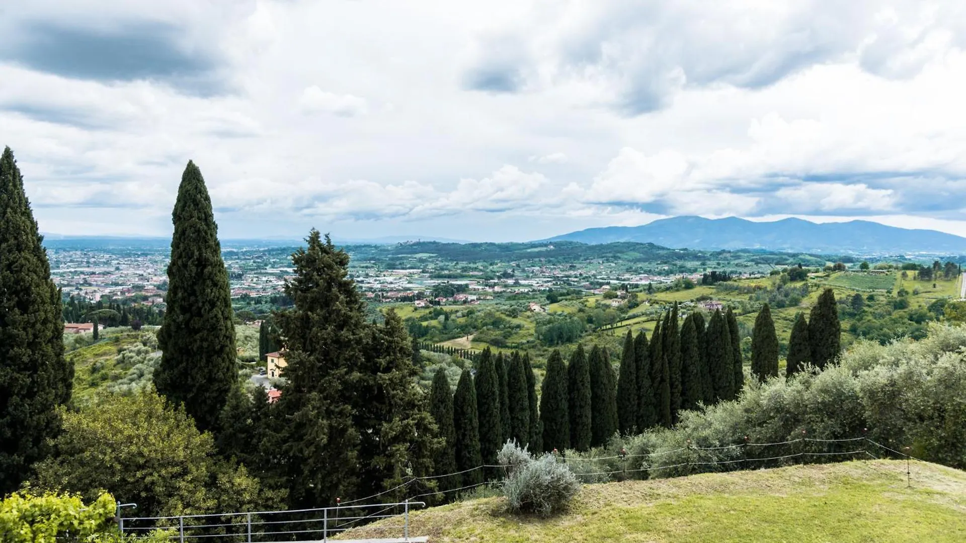 Residence Collecchio Pescia
